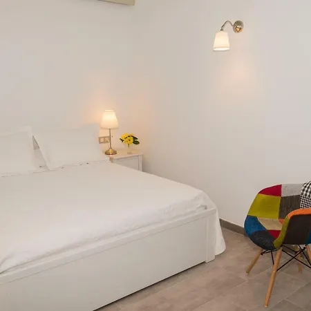 Apartament Casa Maida Tetir