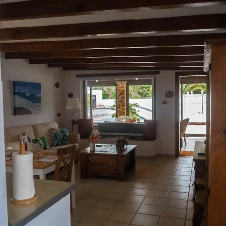 Casa Maida Tetir
